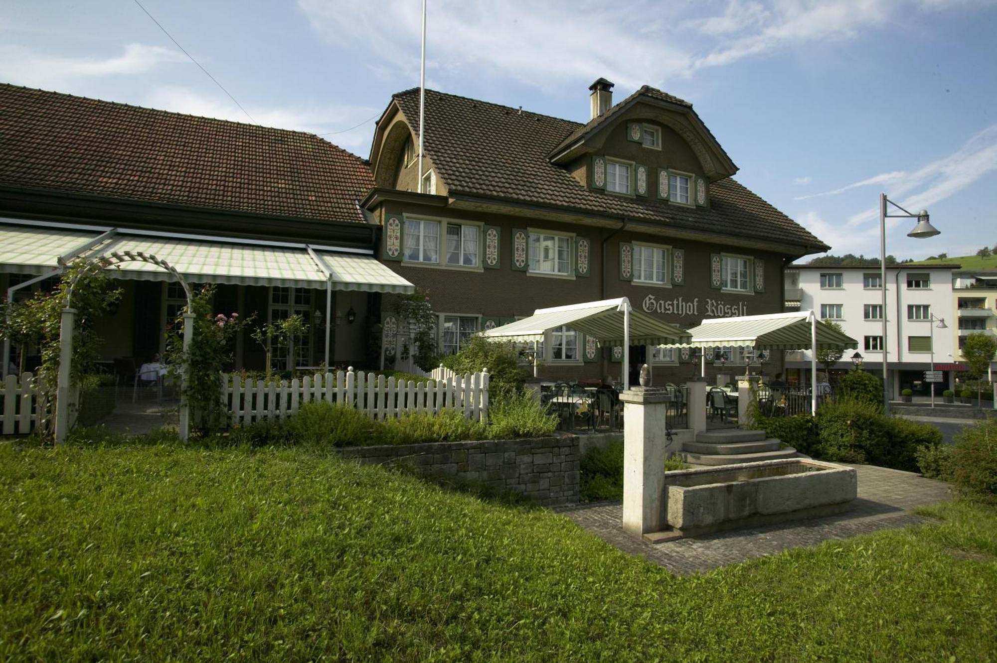 Landgasthof Hotel Roessli Lucerne Exterior photo